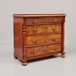 1060 5261 CHEST OF DRAWERS